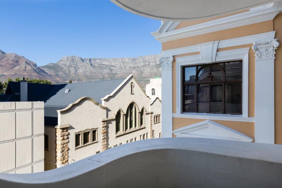 Ferienwohnung Tuynhuys Luxurious with Stunning View Kapstadt Exterior foto